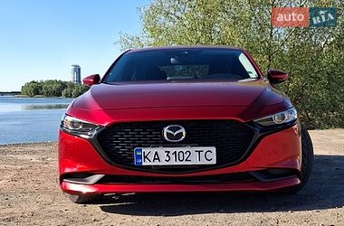 Седан Mazda 3 2021 в Киеве