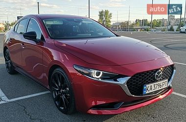 Седан Mazda 3 2021 в Киеве