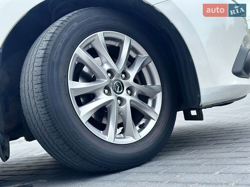 Седан Mazda 3 2015 в Вінниці
