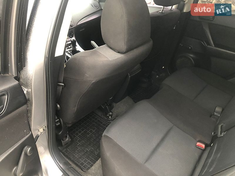 Хетчбек Mazda 3 2010 в Дрогобичі фото 12 Хетчбек Mazda 3 2010 в Дрогобичі