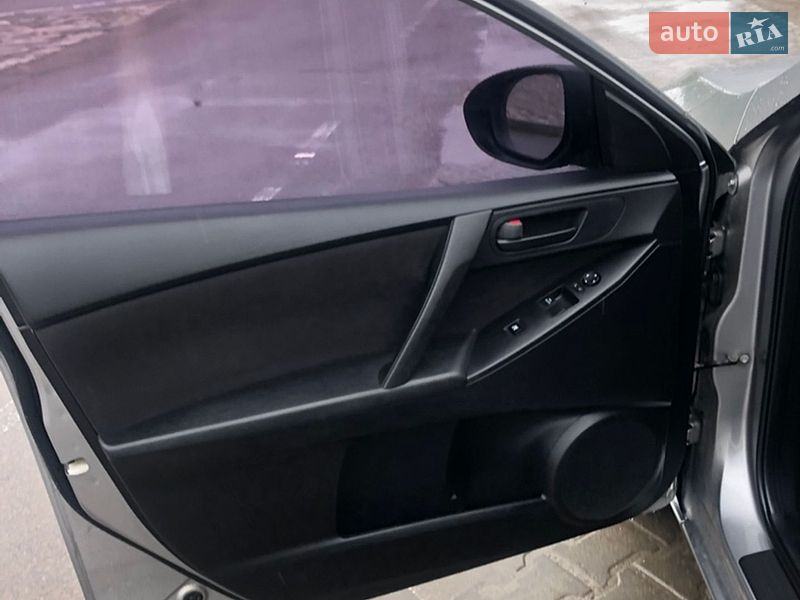 Хетчбек Mazda 3 2010 в Дрогобичі фото 17 Хетчбек Mazda 3 2010 в Дрогобичі