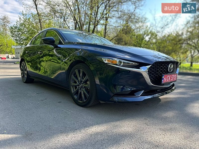 Седан Mazda 3 2021 в Дніпрі