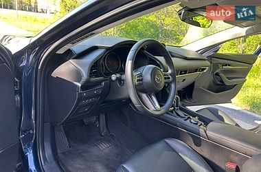 Седан Mazda 3 2021 в Дніпрі