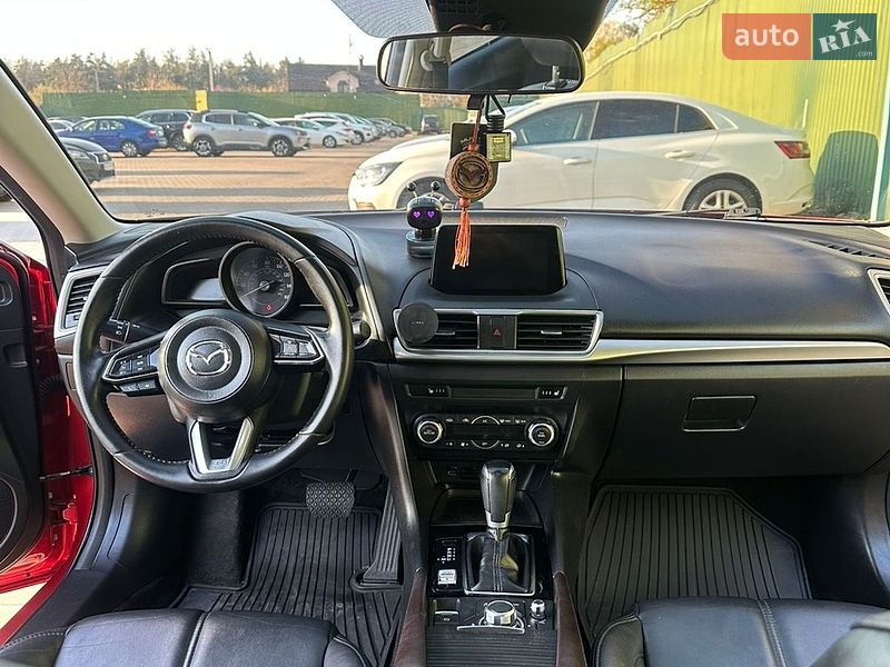 Седан Mazda 3 2017 в Києві