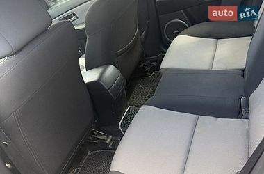 Хэтчбек Mazda 3 2006 в Хусте