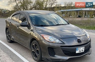 Седан Mazda 3 2012 в Днепре