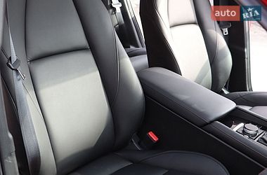 Хэтчбек Mazda 3 2024 в Новомосковске