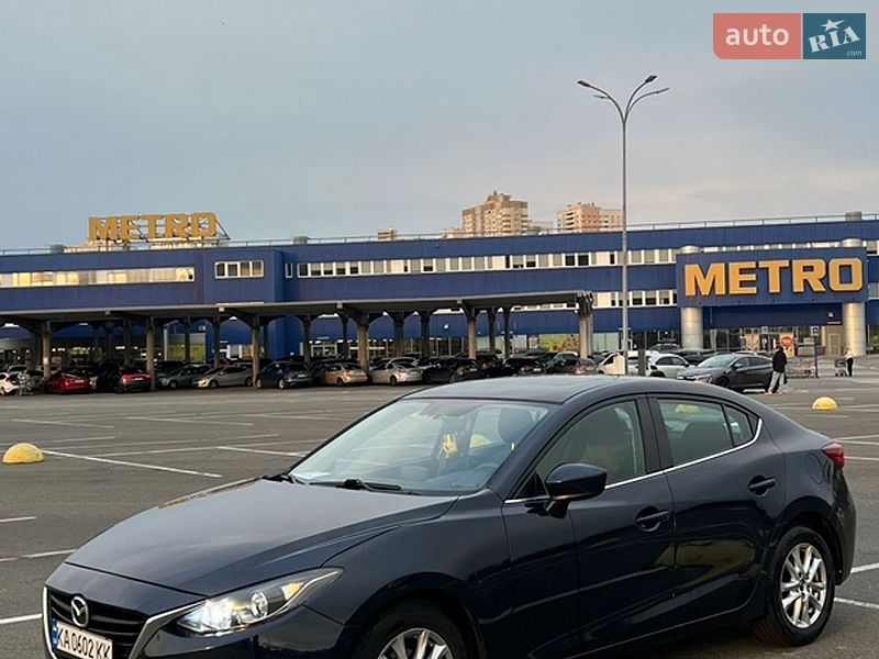 Седан Mazda 3 2016 в Києві