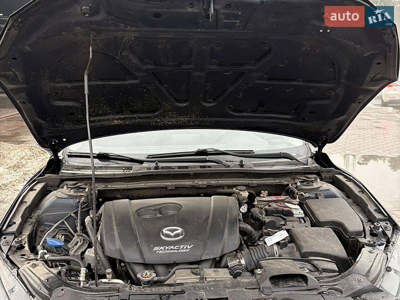 Седан Mazda 3 2016 в Києві