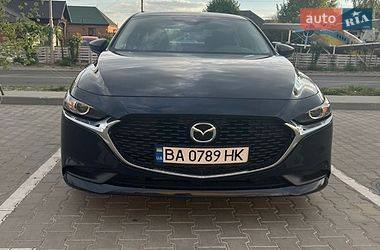 Седан Mazda 3 2020 в Києві