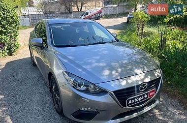Седан Mazda 3 2016 в Києві