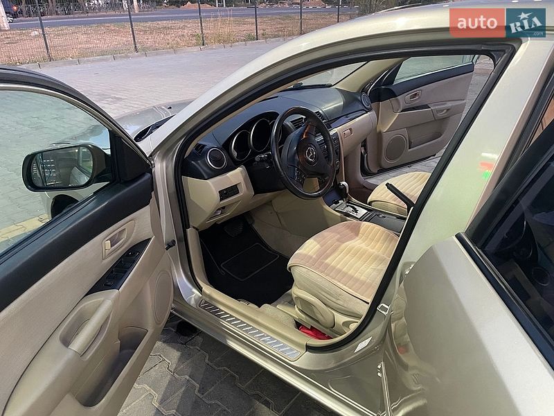 Седан Mazda 3 2007 в Николаеве