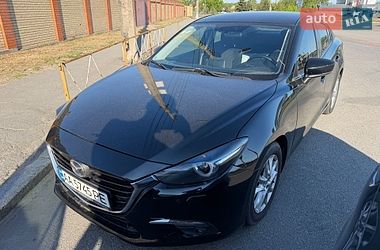 Седан Mazda 3 2016 в Києві