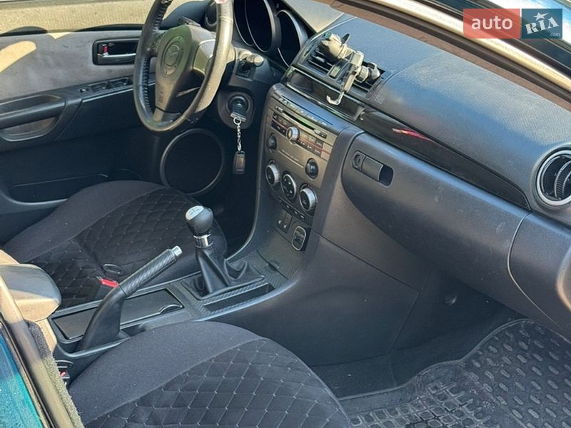 Седан Mazda 3 2007 в Киеве