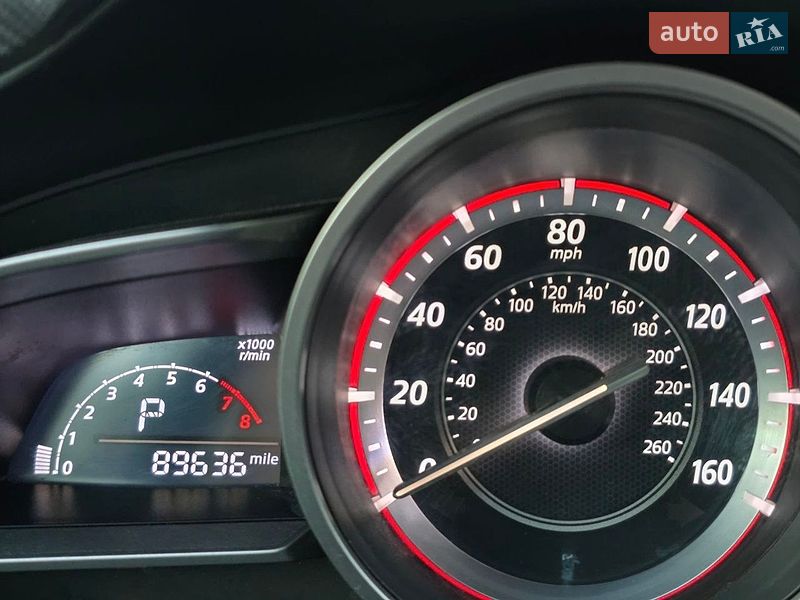 Седан Mazda 3 2013 в Кривом Роге
