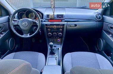 Седан Mazda 3 2008 в Хмільнику