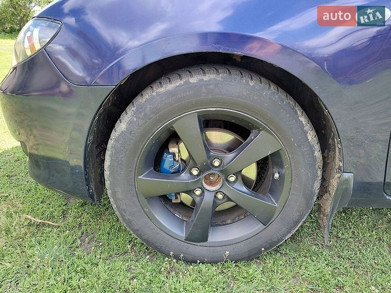 Седан Mazda 3 2005 в Лохвиці