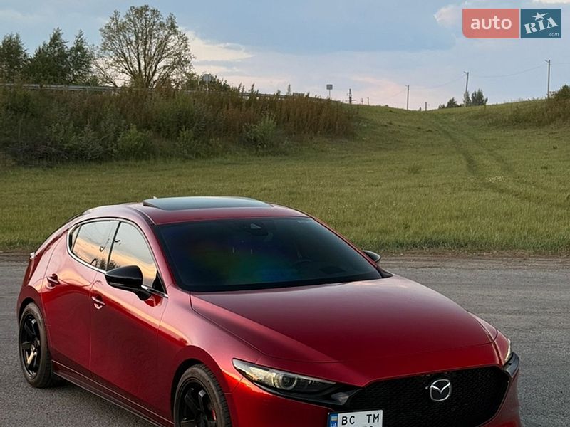 Хэтчбек Mazda 3 2022 в Львове