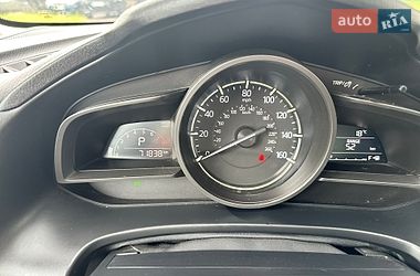 Седан Mazda 3 2017 в Николаеве