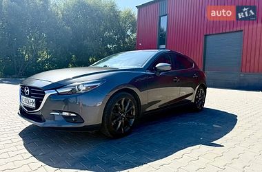 Хетчбек Mazda 3 2017 в Луцьку Хетчбек Mazda 3 2017 в Луцьку