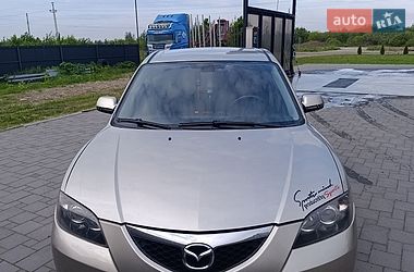Седан Mazda 3 2008 в Перегинском