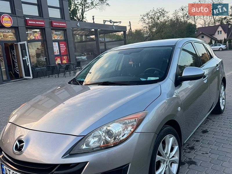 Хэтчбек Mazda 3 2010 в Ивано-Франковске