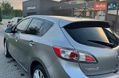 Хэтчбек Mazda 3 2010 в Ивано-Франковске