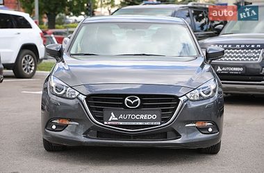 Седан Mazda 3 2017 в Харькове