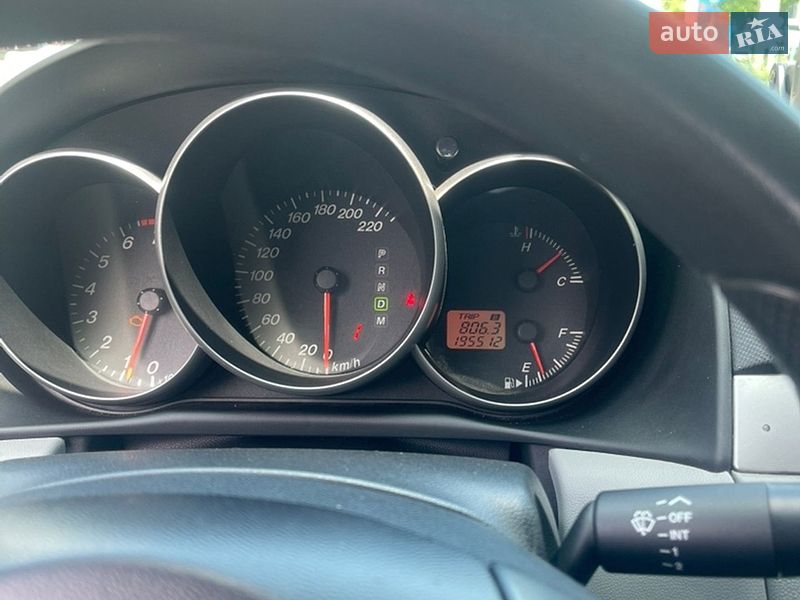 Седан Mazda 3 2004 в Киеве