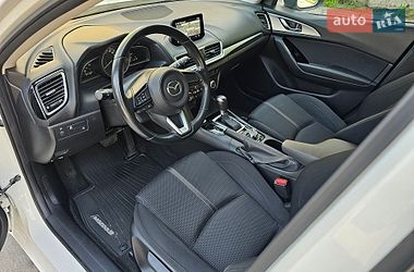 Хэтчбек Mazda 3 2017 в Киеве фото 18 Хэтчбек Mazda 3 2017 в Киеве