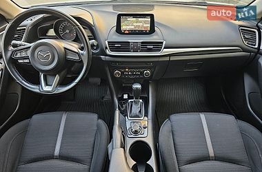 Хэтчбек Mazda 3 2017 в Киеве фото 39 Хэтчбек Mazda 3 2017 в Киеве
