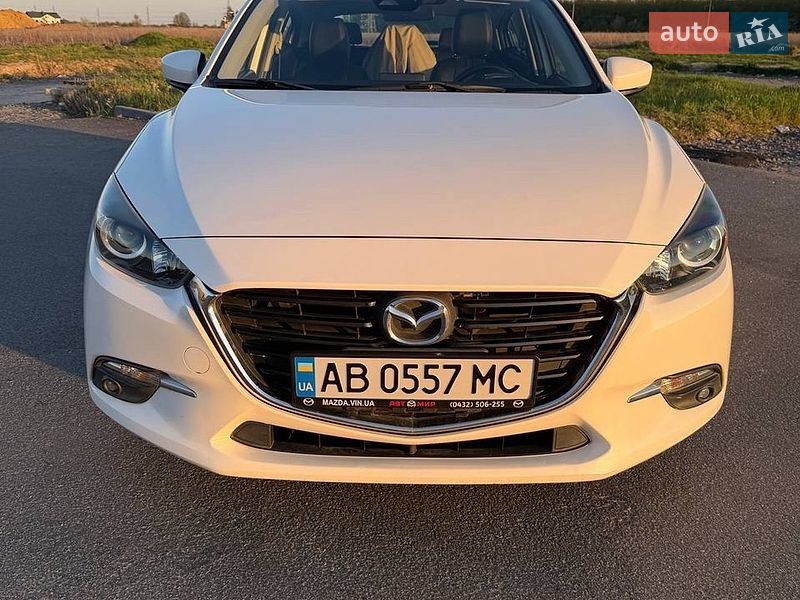 Хэтчбек Mazda 3 2016 в Виннице
