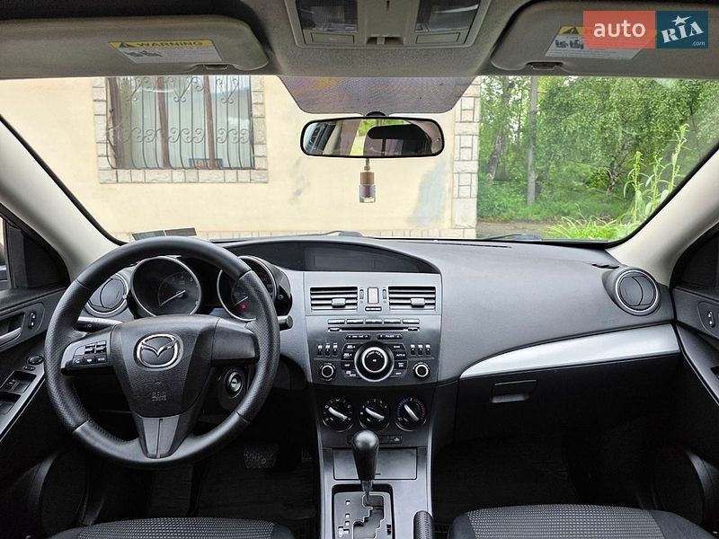 Седан Mazda 3 2013 в Кривом Роге фото 33 Седан Mazda 3 2013 в Кривом Роге