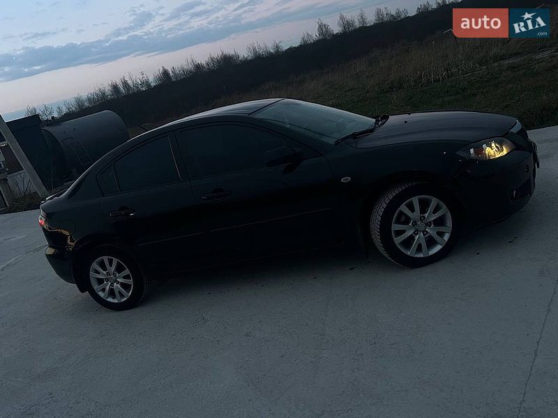 Седан Mazda 3 2007 в Львове