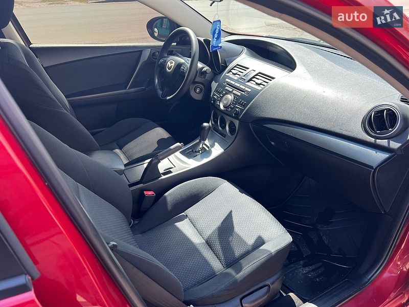Седан Mazda 3 2009 в Ніжині