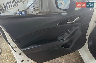 Седан Mazda 3 2016 в Полтаві фото 12 Седан Mazda 3 2016 в Полтаві
