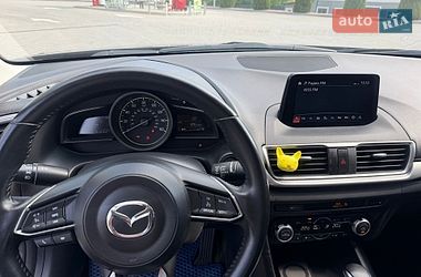 Седан Mazda 3 2018 в Вінниці