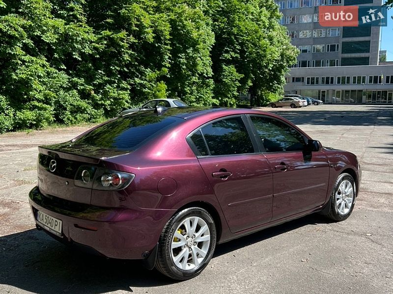 Седан Mazda 3 2007 в Киеве