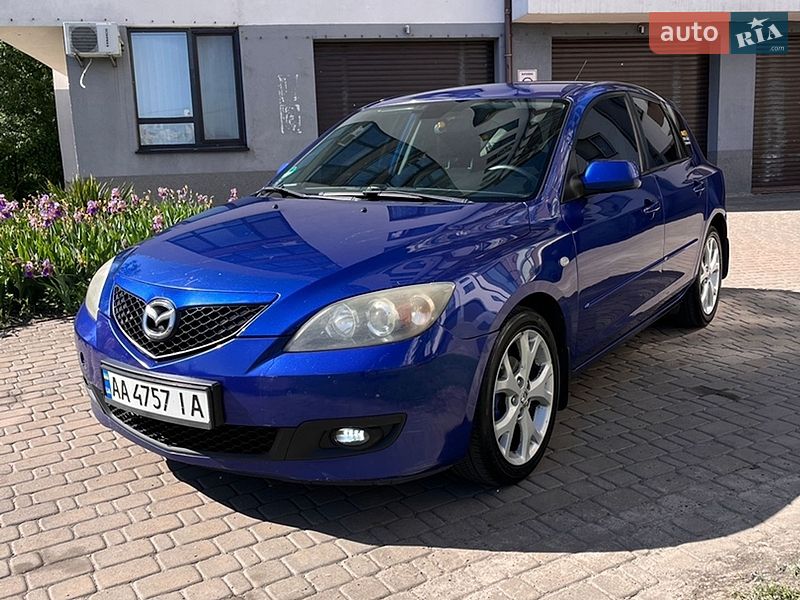 Хэтчбек Mazda 3 2008 в Киеве