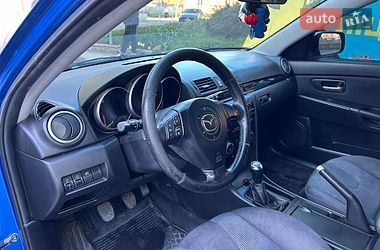 Хэтчбек Mazda 3 2005 в Желтых Водах