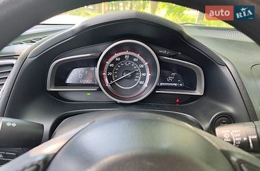 Седан Mazda 3 2016 в Києві фото 6 Седан Mazda 3 2016 в Києві