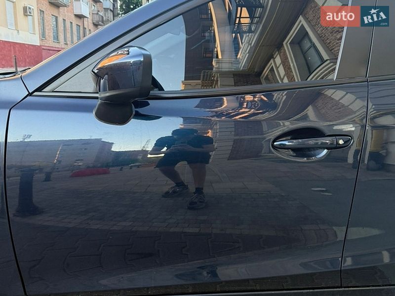 Седан Mazda 3 2014 в Белой Церкви