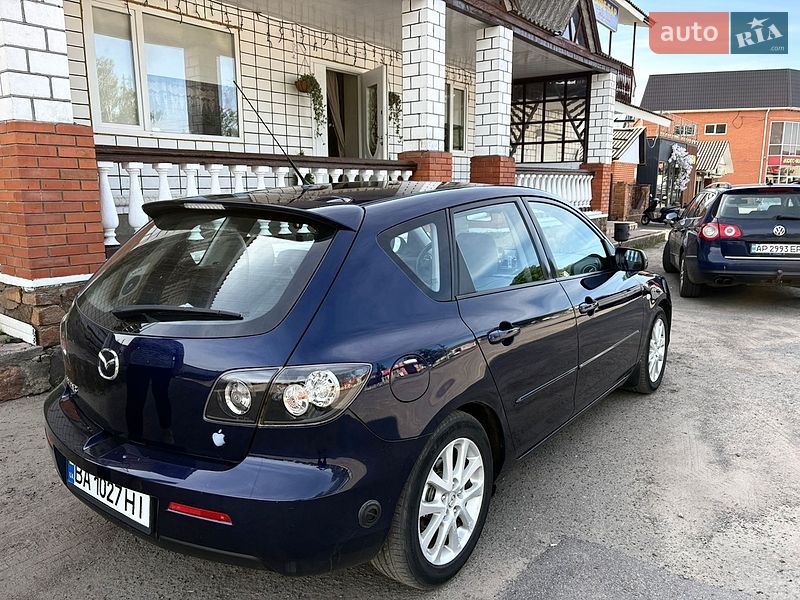 Хэтчбек Mazda 3 2008 в Джулинке