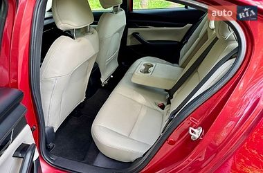 Седан Mazda 3 2019 в Киеве