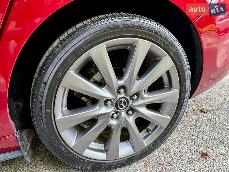 Седан Mazda 3 2019 в Киеве