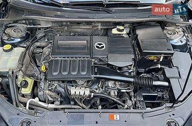Седан Mazda 3 2006 в Днепре