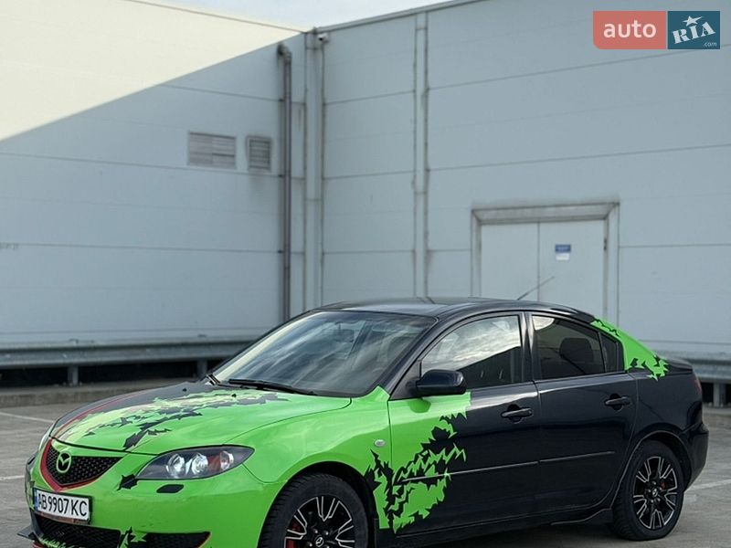 Седан Mazda 3 2004 в Києві