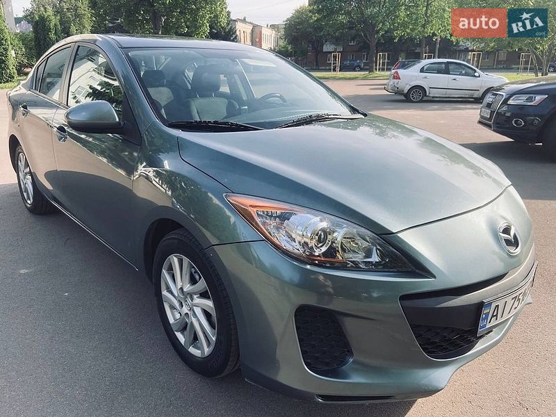 Седан Mazda 3 2012 в Конотопе