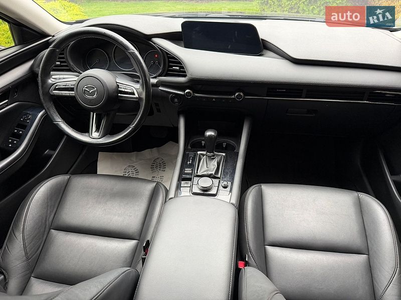 Седан Mazda 3 2021 в Дніпрі