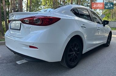 Седан Mazda 3 2014 в Киеве